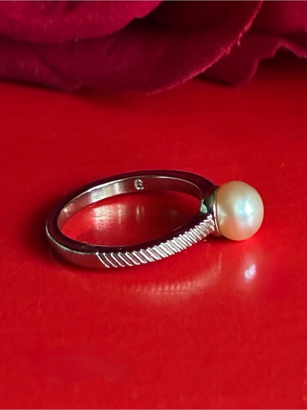 Ring in pink Real Pearl size 6